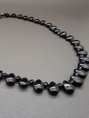 Black Glass Teardrop Necklace | Minimalist Statement Choker